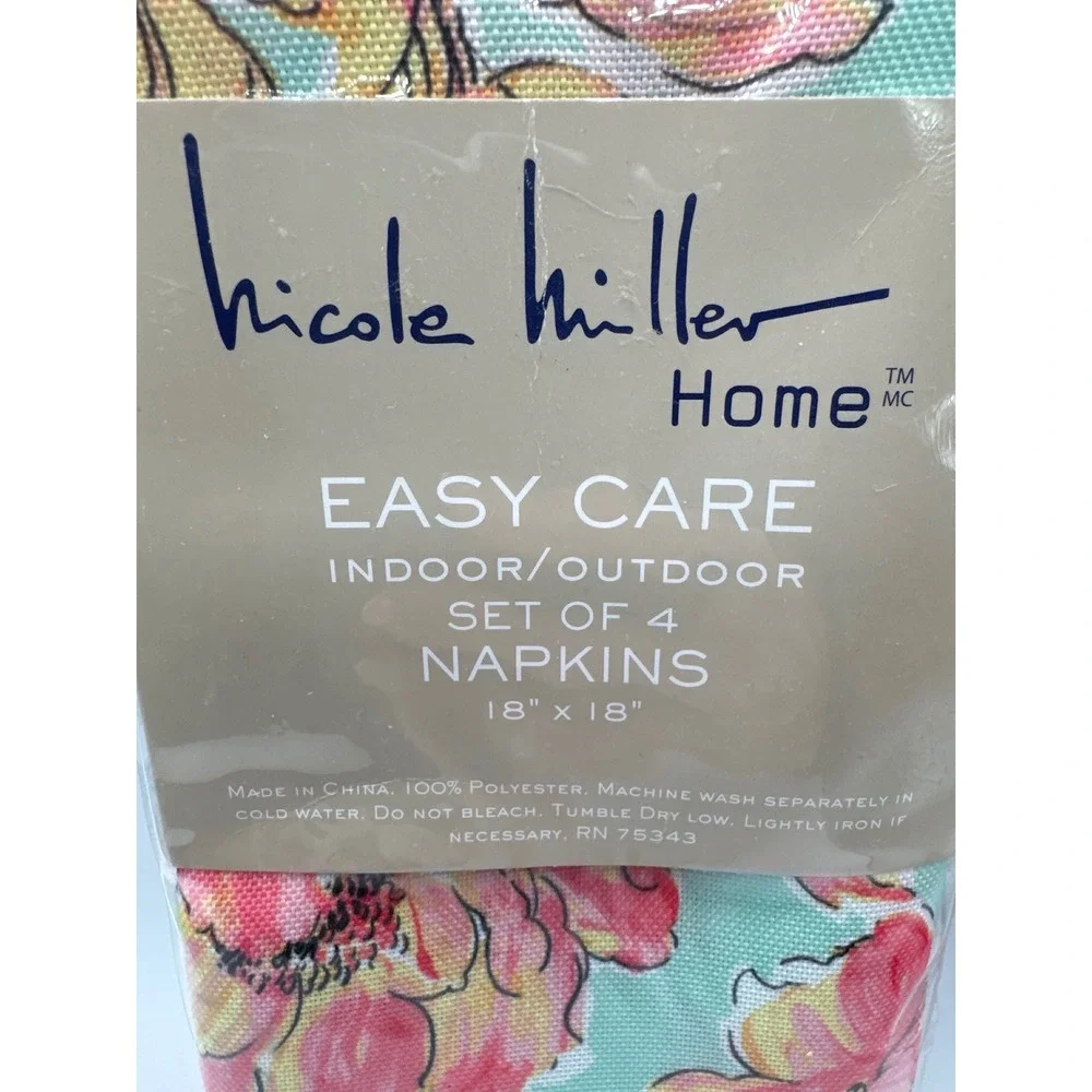 Nicole Miller Home Floral Indoor Outdoor Napkins Set of 4 Pink Mint 18x18 NEW